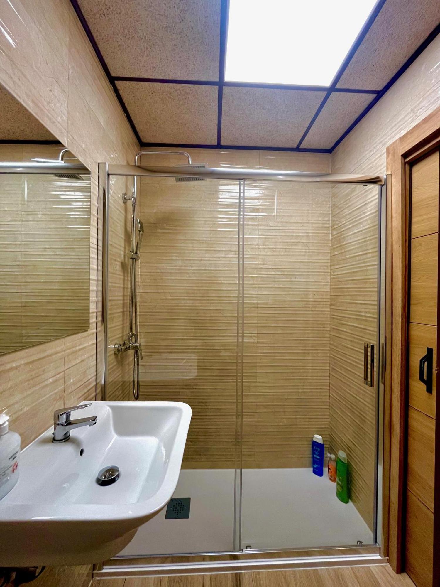 Hostel Vida Verde Madrid Extérieur photo
