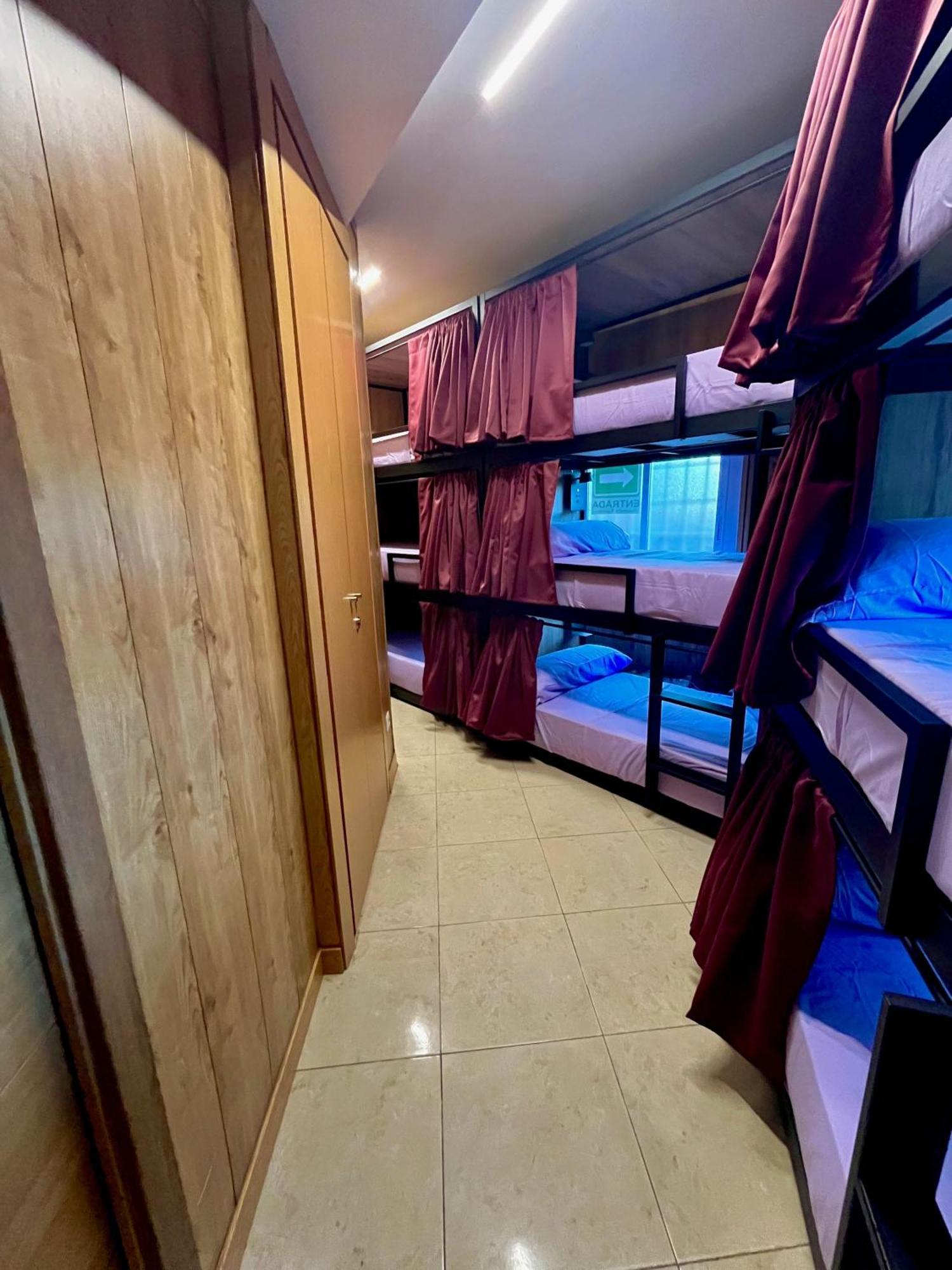Hostel Vida Verde Madrid Extérieur photo